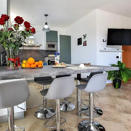 1 Bedroom In Lägenhet *